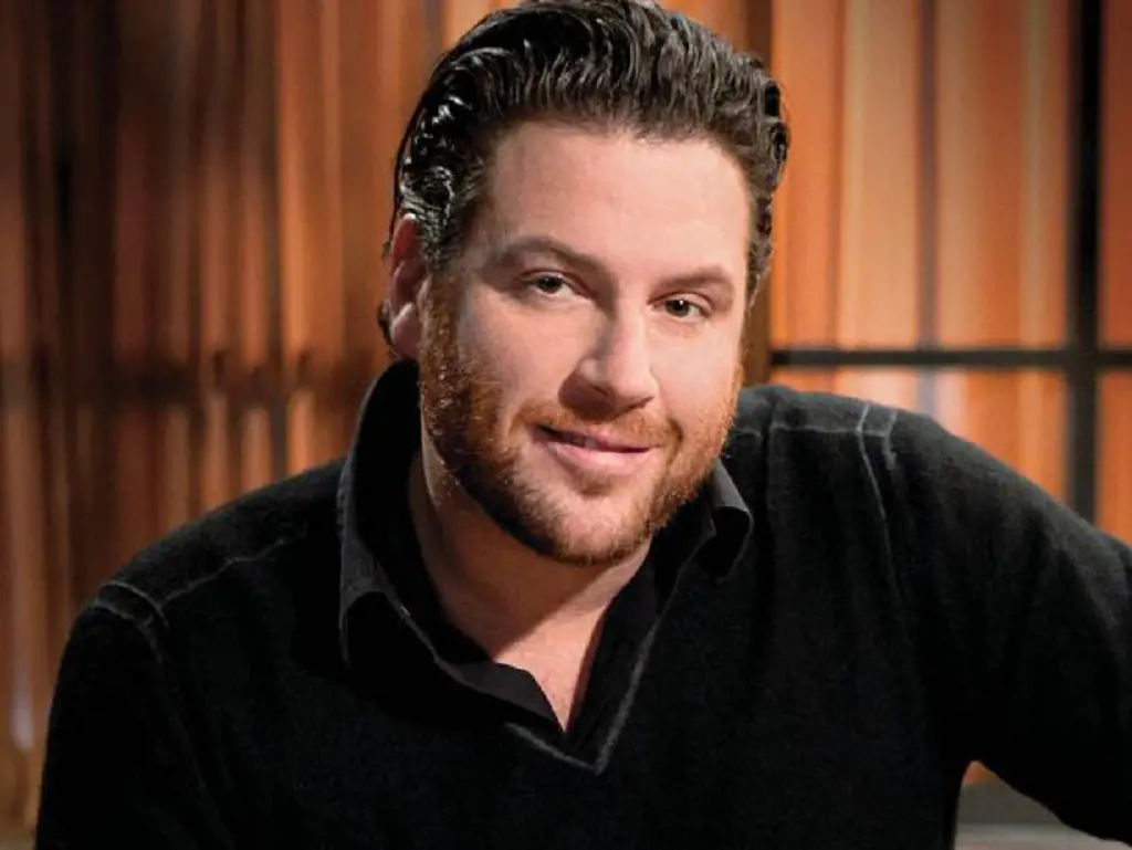 Scot Conant is the guest host in Beat Bobby Flay: Holiday Throwdown