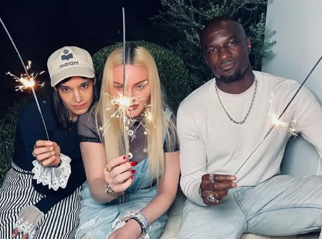 Sofia Botella and Madonna enjoying firecrackers in 2021