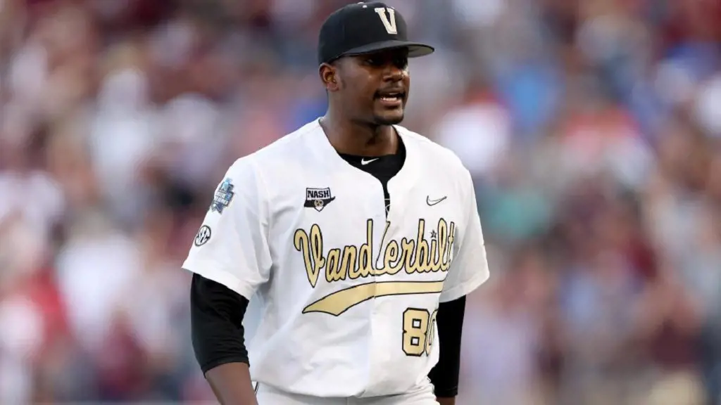 Kumar Rocker, son of Eagles assistant coach Tracy Rocker, selected by Mets  in MLB draft