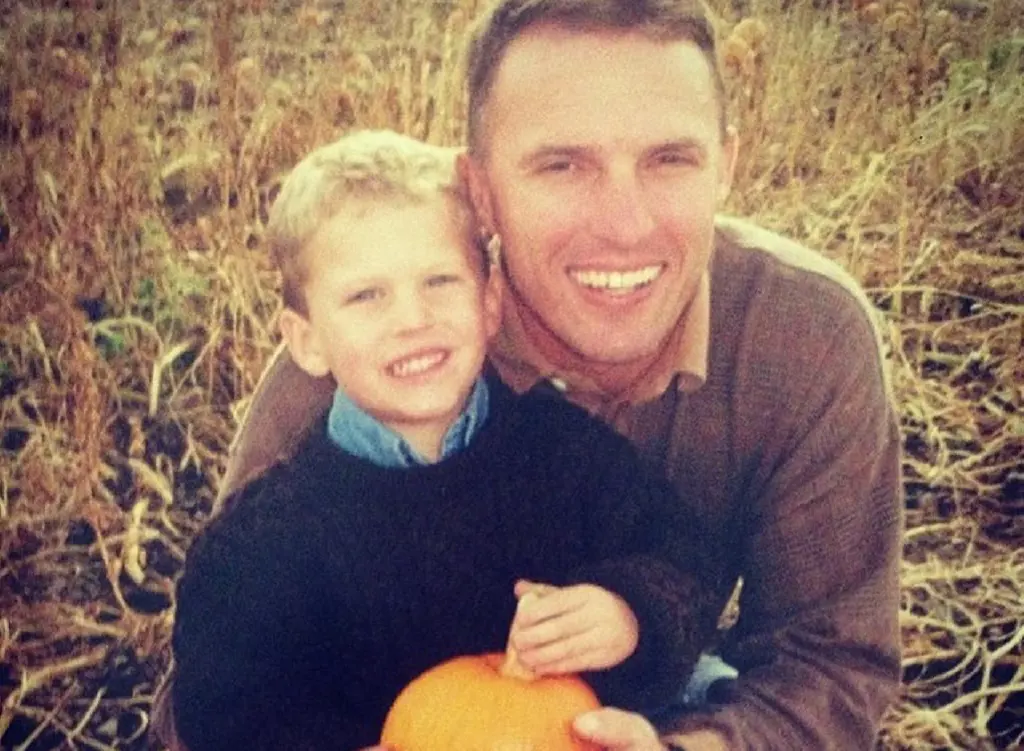Brett Rypien with his father in childhood 