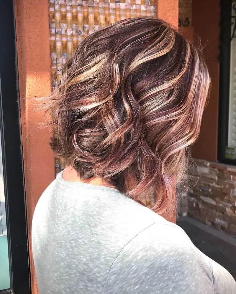 Chunky blonde highlights and deep red lowlights - a beautiful color for fall