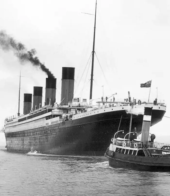 The ship underwent approximately 26 months of construction, launching on May 31, 1911, at 12:15 pm