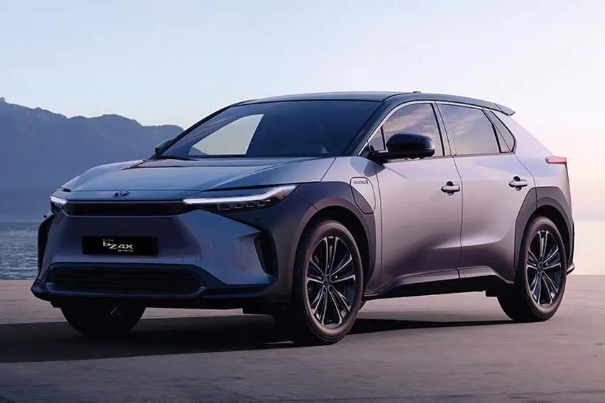 15 Best Electric Family Cars for 2023: Save Money And Planet