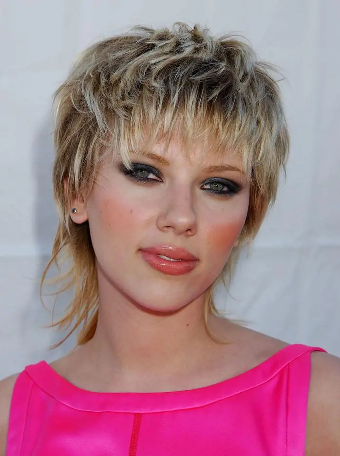 This retro hair style is getting popularity as celebrities adopt this style.