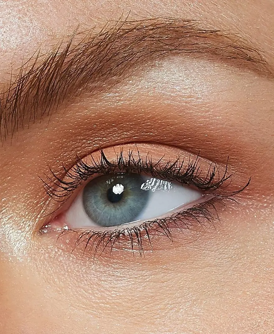 Visit the brow technician without eye makeup and mascaras, as makeup can lead to infection and ingrown hairs