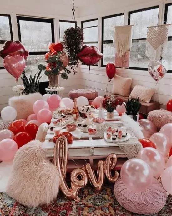 Valentine's Day is usually celebrated with lots of heart-shaped ballons, roses, chocolates, with loved ones.