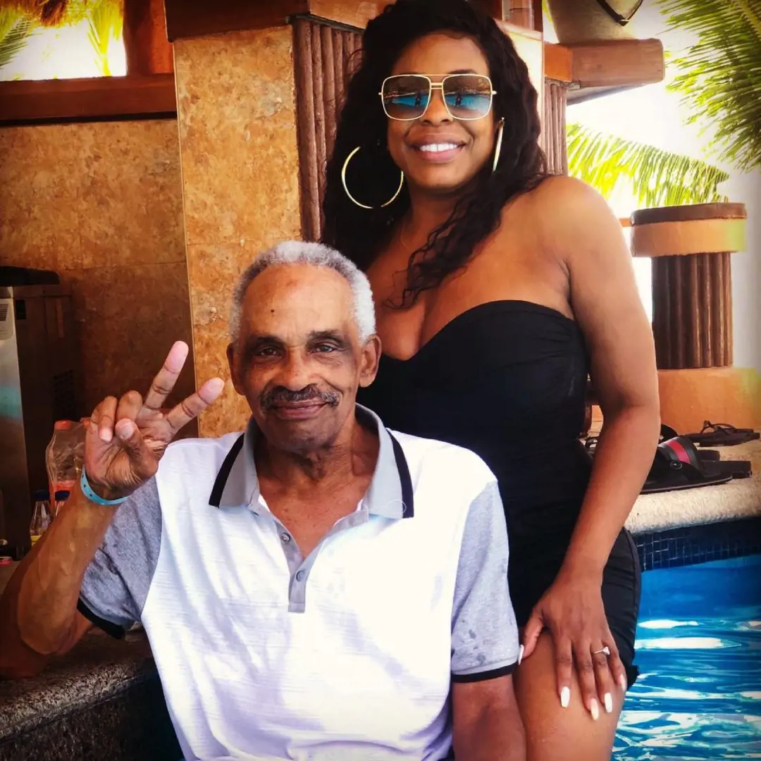 Niecy wishes her father on father's day in 2021 for giving the best advice to follow your heart.