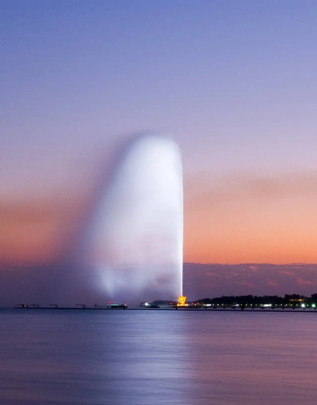Jeddah's King Fahd's Fountain resembles the iconic fountain in Lake Geneva and is the tallest fountain of its type in the world